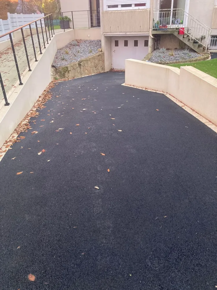 Création d'une allée en enrobé